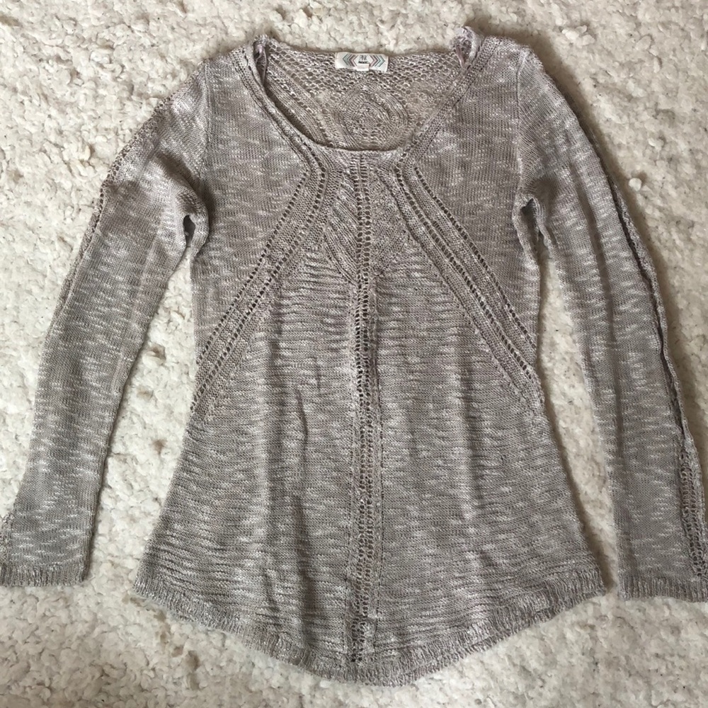 SUPER CUTE long sleeve detailed top